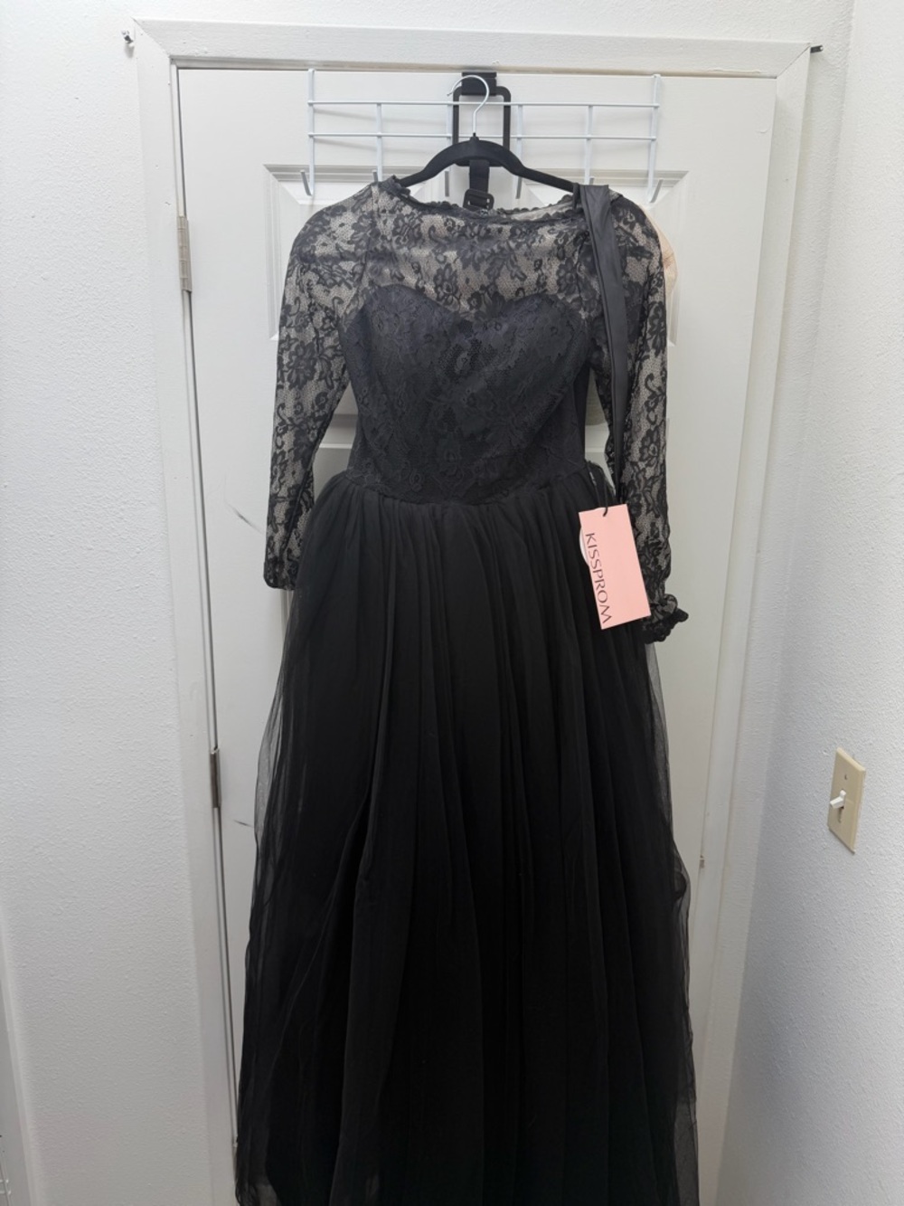 KissProm Black Lace Long-Sleeve Evening Gown